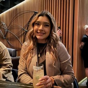 Meet your Posher, Melisa